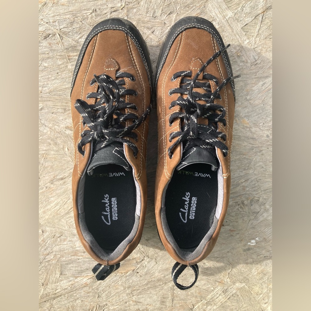 Clarks Women’s Outdoor Wave Walk Waterproof Hiking Shoes - 8.5M